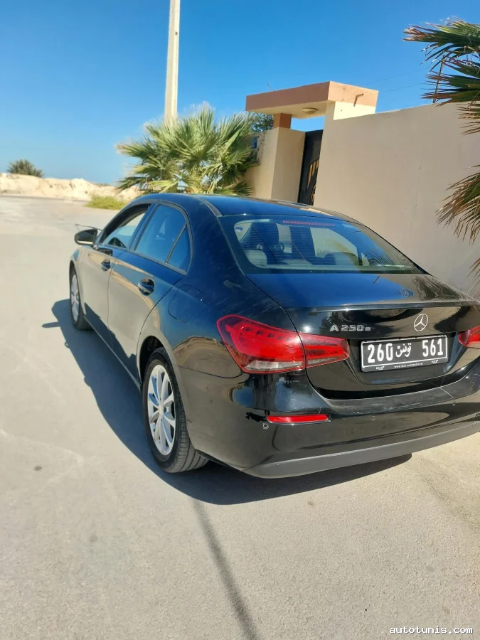 Mercedes-Benz Classe A 250e Hybride Rechargeable – 2022